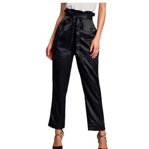 White House Black Market The Tapered Ankle Black Paperbag Waist Pants Size 0